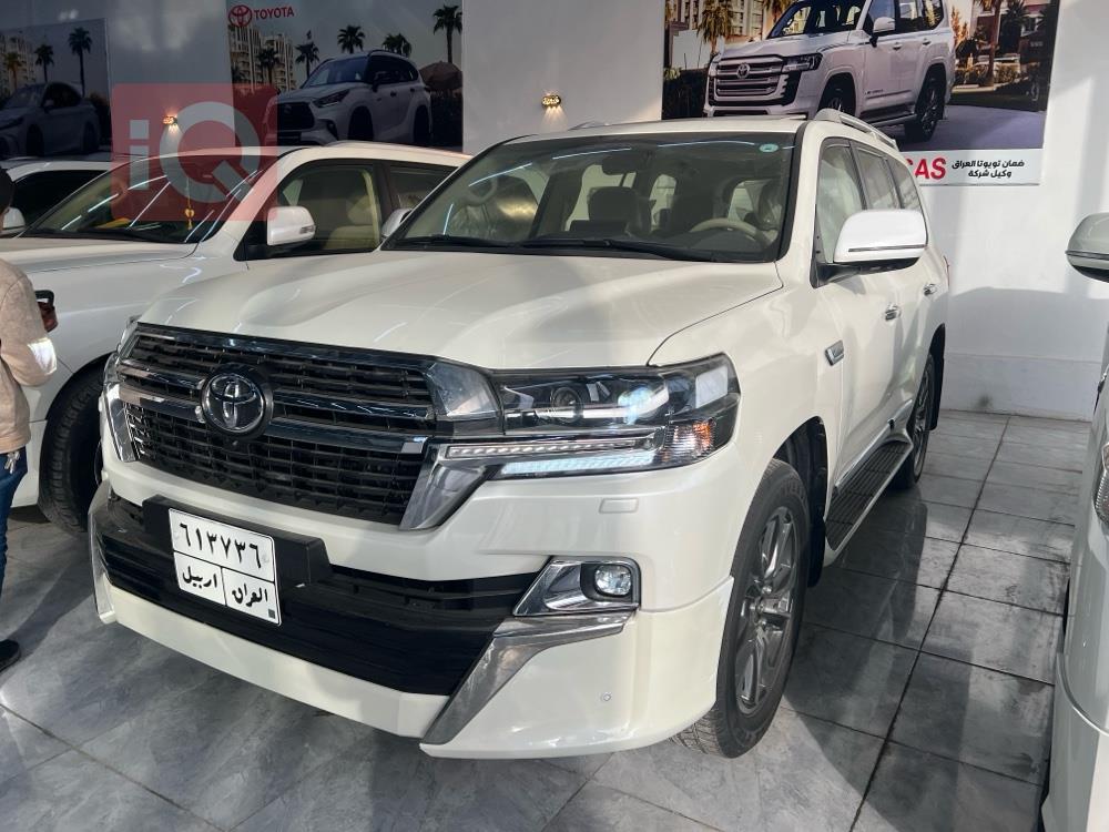 تويوتا لاندكروزر